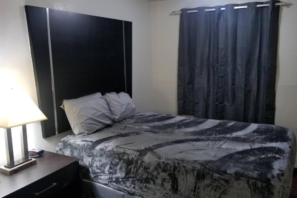 Hotel 2 Queen Beds Hotel Room 131 Wi-Fi Stillwater Exterior foto